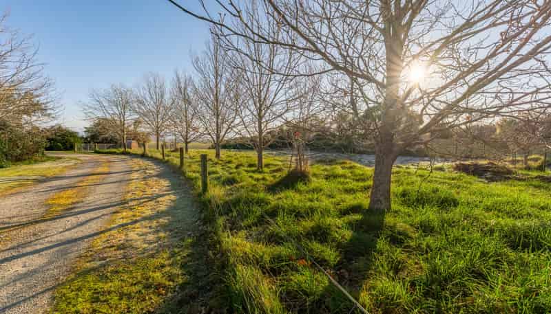 986 Rolling Ridges Road, Levels Valley