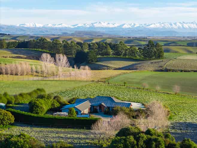 986 Rolling Ridges Road, Levels Valley