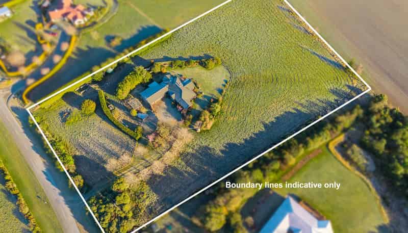 986 Rolling Ridges Road, Levels Valley