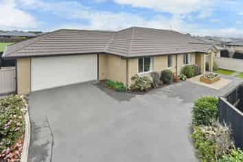 6 Wisteria Lane, Rangiora