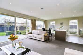 6 Wisteria Lane, Rangiora