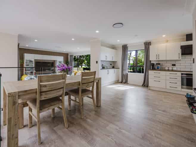 168 Walter Strevens Drive, Conifer Grove