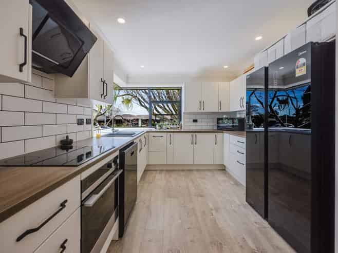 168 Walter Strevens Drive, Conifer Grove