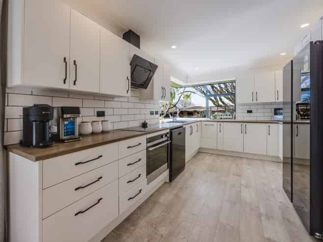 168 Walter Strevens Drive, Conifer Grove