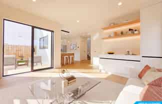5B Mark Edward Drive, Half Moon Bay