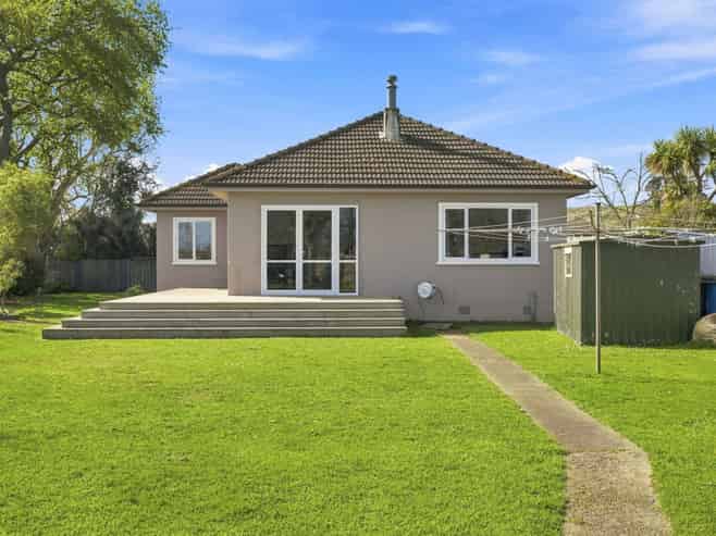 12 Tanguru Street, Whanganui East