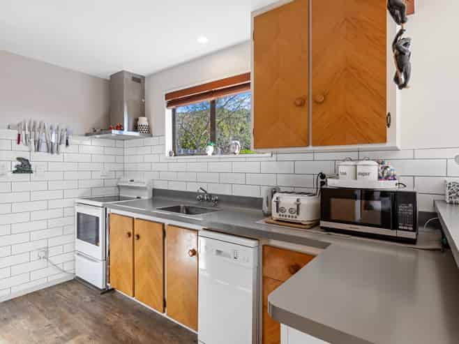 2/251A Waikawa Road, Waikawa