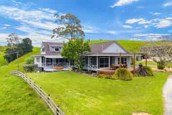 901a Pukehuia Road, Tangiteroria