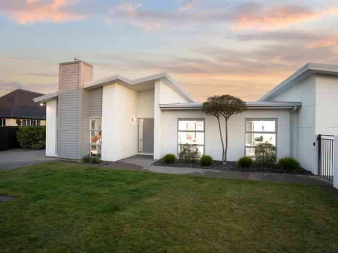 2 Whio Close, Parklands