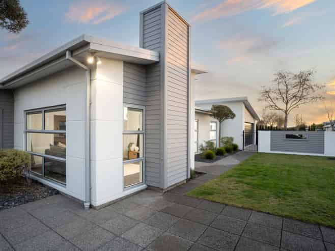2 Whio Close, Parklands
