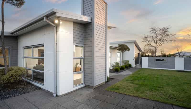 2 Whio Close, Parklands