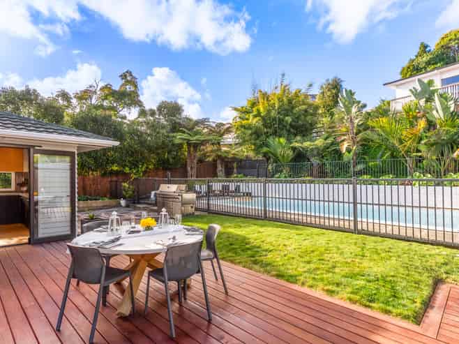 14 Takapu Street, Henderson