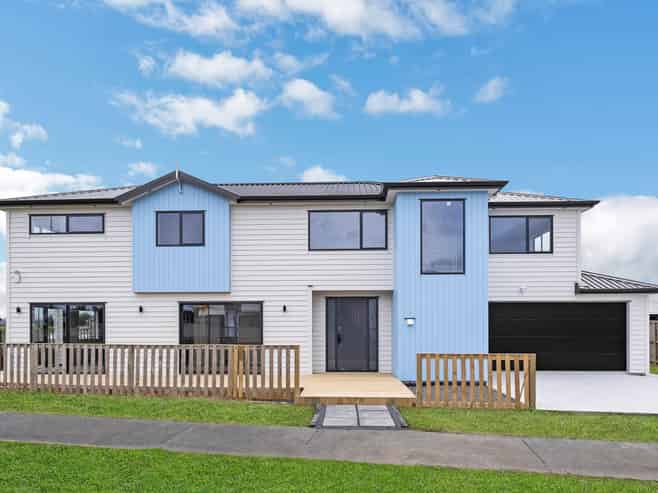 2 Whata Street, Clarks Beach