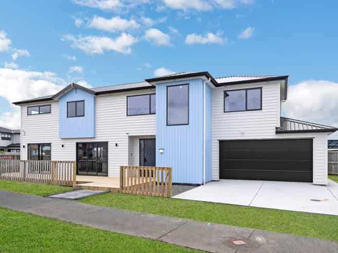 2 Whata Street, Clarks Beach