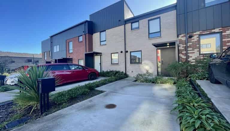 20 Tuhono Street, Manukau