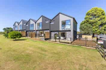 56D Nelson Street, Pukekohe