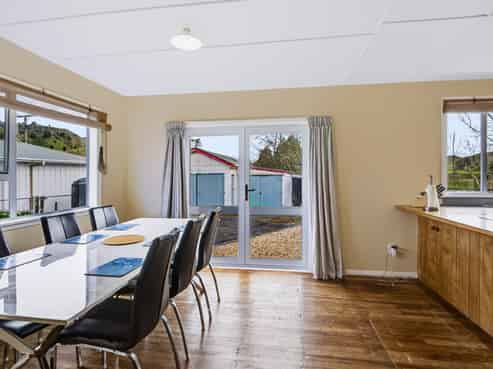 21 and 23 Brewer Road, Strathmore
