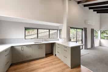 24 Kent Road, Saint Johns Hill