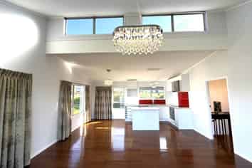 13 Ferry Parade, Herald Island