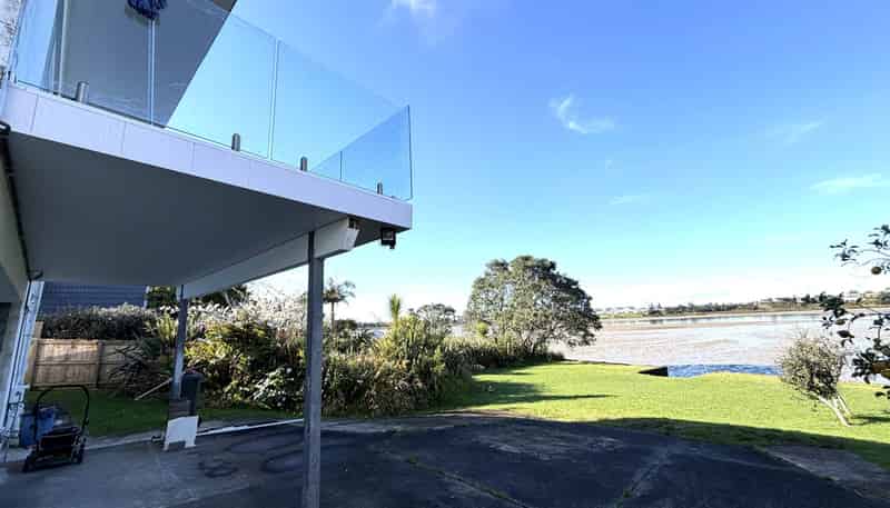 13 Ferry Parade, Herald Island