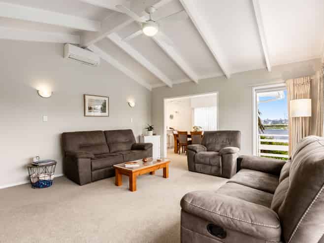 20 Matuhi Rise, Henderson