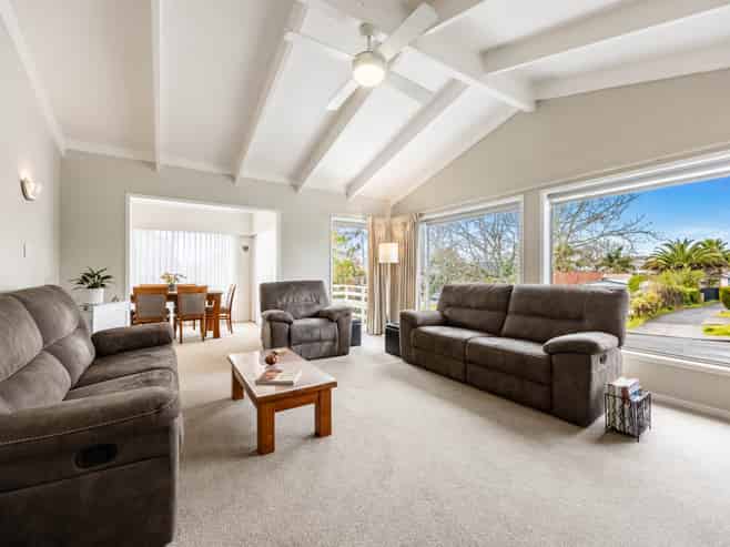 20 Matuhi Rise, Henderson