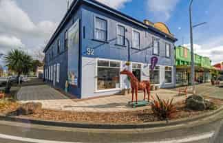 Bring your vision to the heart of Woodville