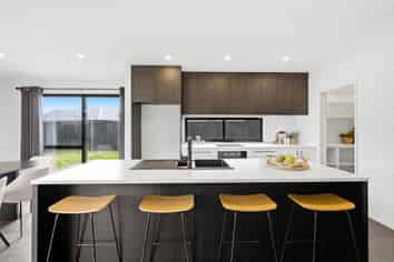 156 Shillingford Boulevard, Rolleston