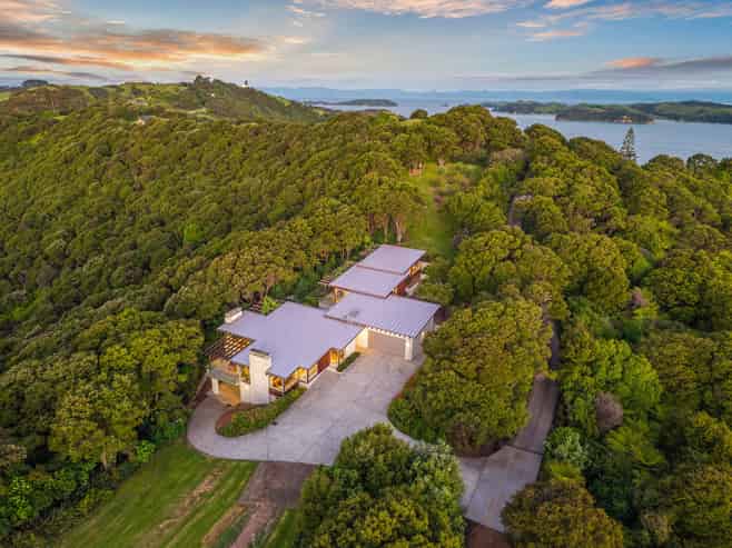 8 and 24 Te Matuku Point Lane, Waiheke Island