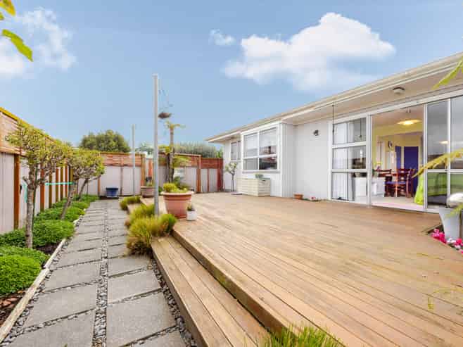 3/244 Kennedy Road, Onekawa