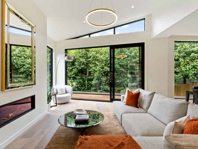 2/8 Westwood Terrace, Saint Marys Bay