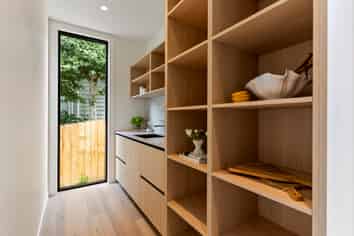 2/8 Westwood Terrace, Saint Marys Bay
