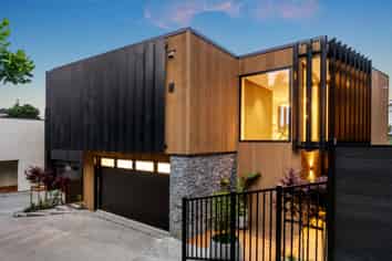 2/8 Westwood Terrace, Saint Marys Bay