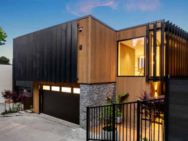 2/8 Westwood Terrace, Saint Marys Bay