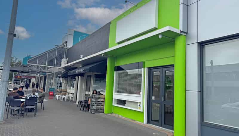 871 Victoria Street, Hamilton Central