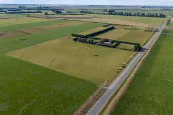 2898 Thompsons Track, Lauriston