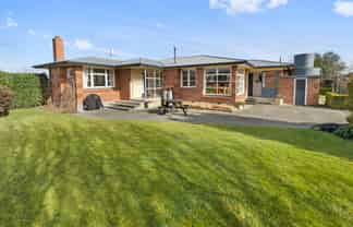 2898 Thompsons Track, Lauriston