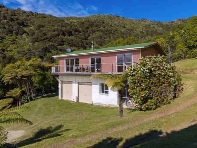 240 Moetapu Bay Road, Picton