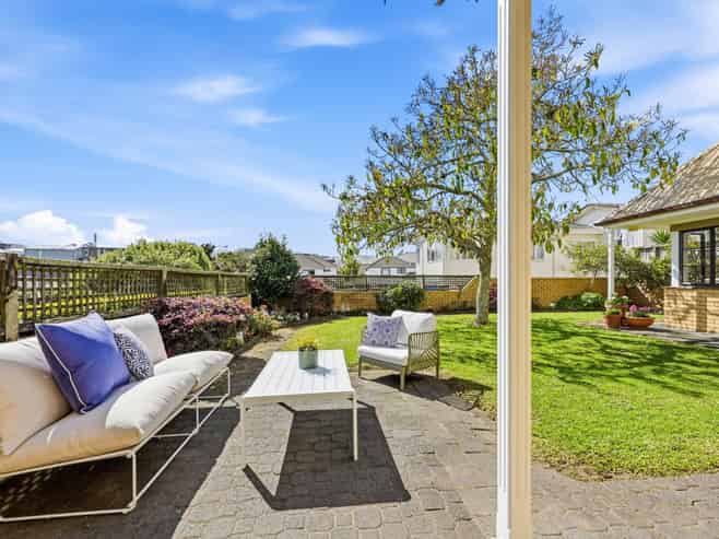 3/23 Clonbern Road, Remuera
