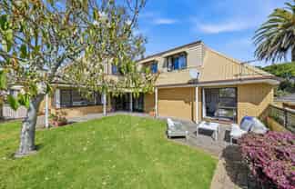 3/23 Clonbern Road, Remuera