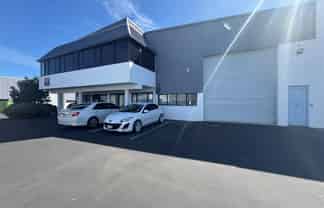 Savills | 1,018sqm Mt Wellington Industrial