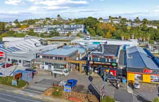 STRATEGIC INVESTMENT - 2,076M² FREEHOLD SITE
