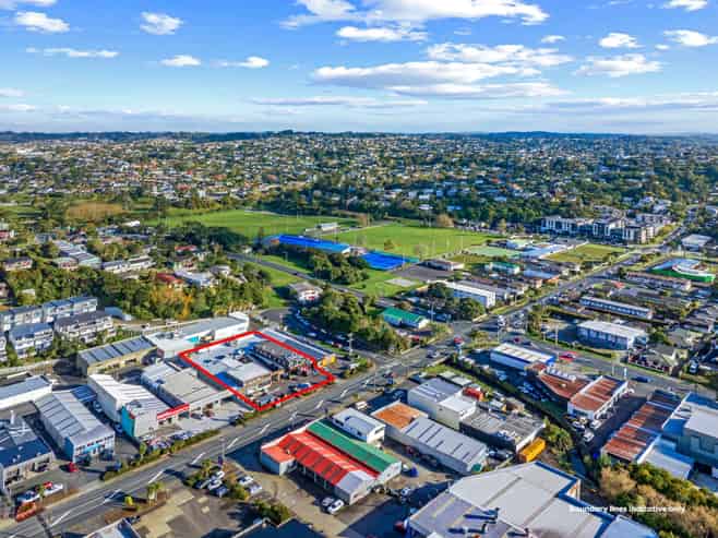 STRATEGIC INVESTMENT - 2,076M² FREEHOLD SITE
