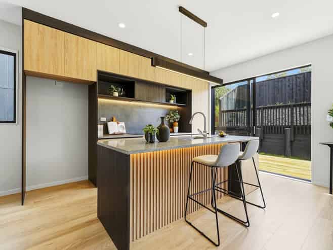 61 Picnic Point Road, Hobsonville