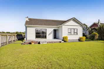 158 Tasman Street, Opunake