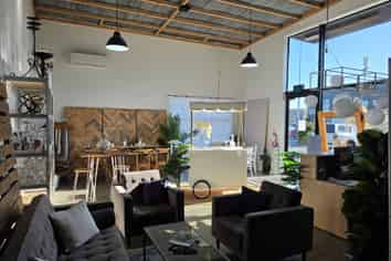 Central Warehouse, Office and Secure Yard