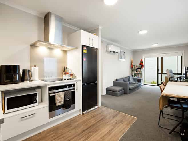 9/17 Vialou Street, Hamilton Central