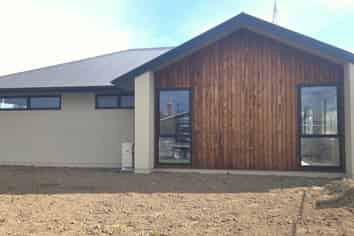 27 Denmark Street, Temuka