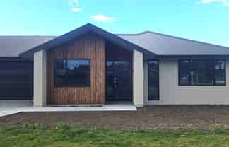 27 Denmark Street, Temuka
