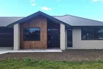 27 Denmark Street, Temuka